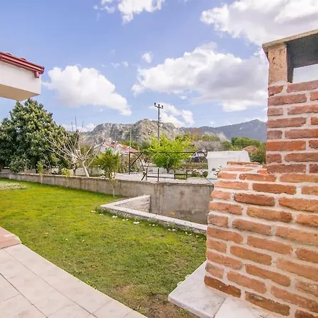 Luxury Holiday Villa, 4 Bedroom With Private Pool Vilă *