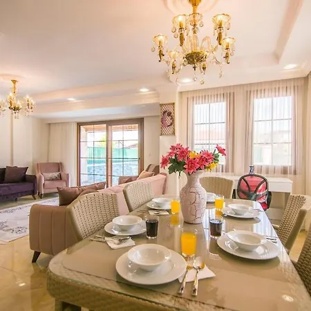 Luxury Holiday Villa, 4 Bedroom With Private Pool Vilă Ortaca (Mugla)